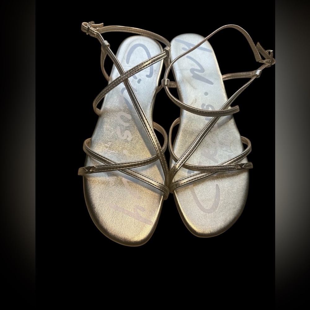NWT Sam Edelman circus ny olan size 8.5 Metallic Strappy Women's Sandals - Gold